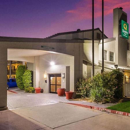 Quality Inn Tulsa Central Kültér fotó