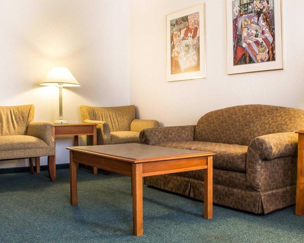 Quality Inn Tulsa Central Kültér fotó