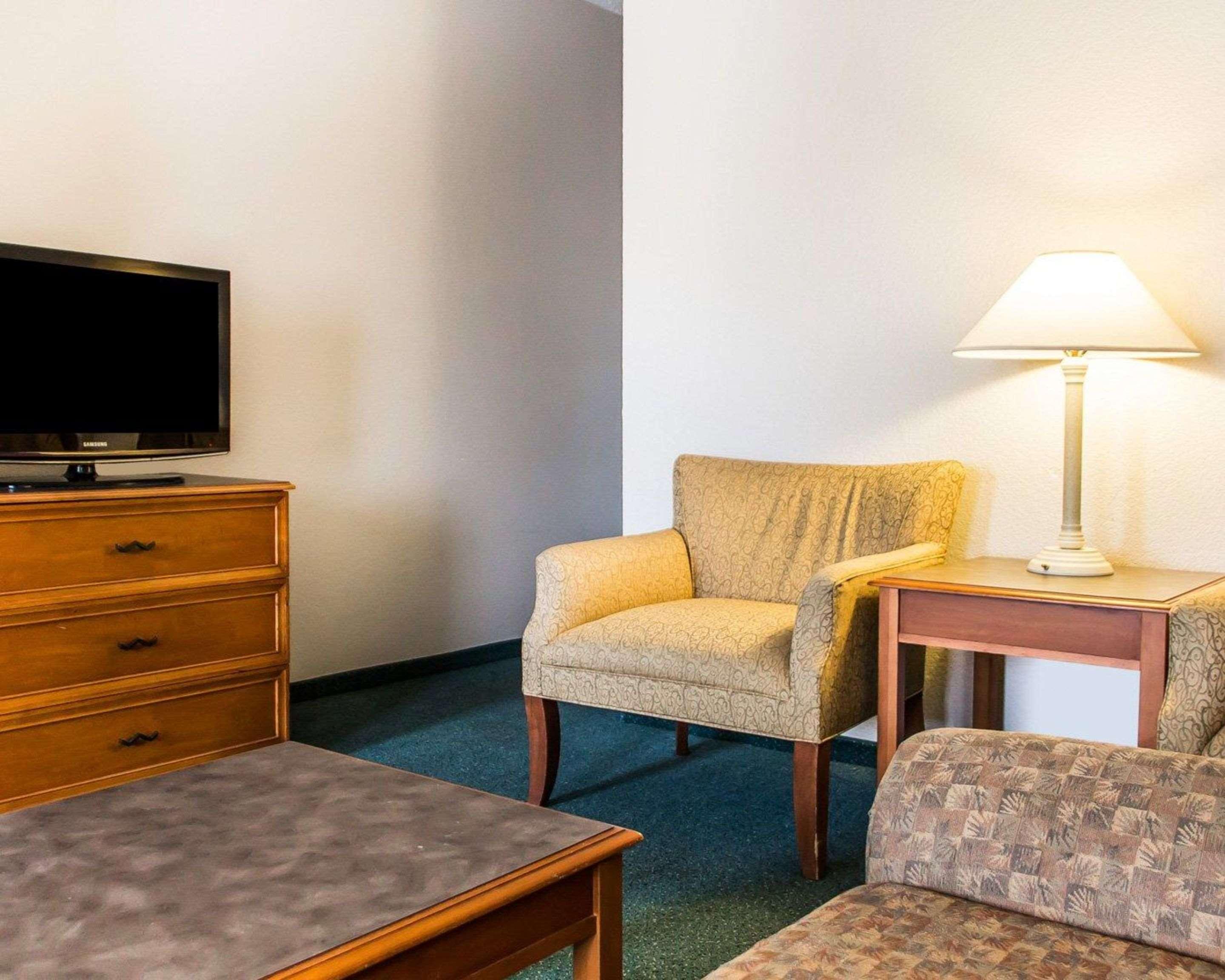 Quality Inn Tulsa Central Kültér fotó