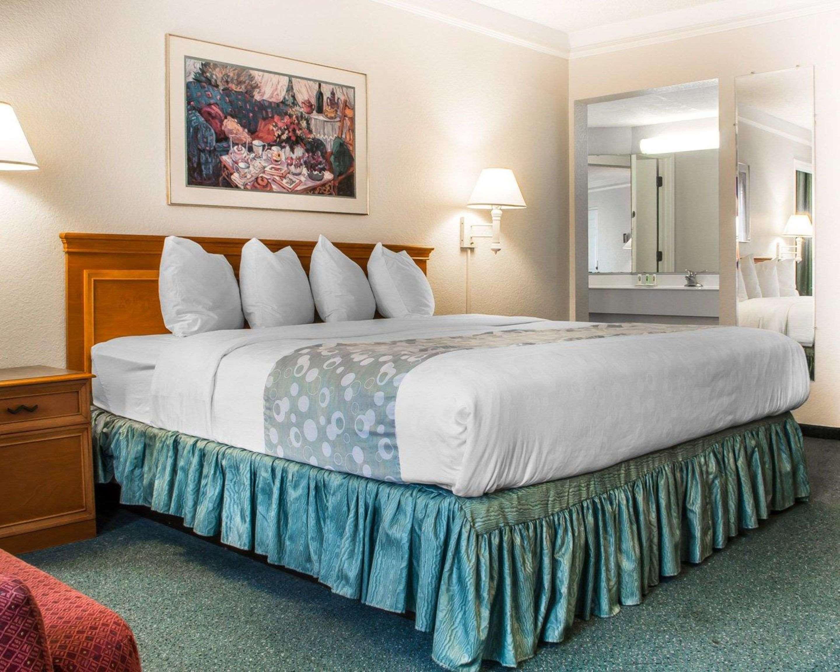 Quality Inn Tulsa Central Kültér fotó
