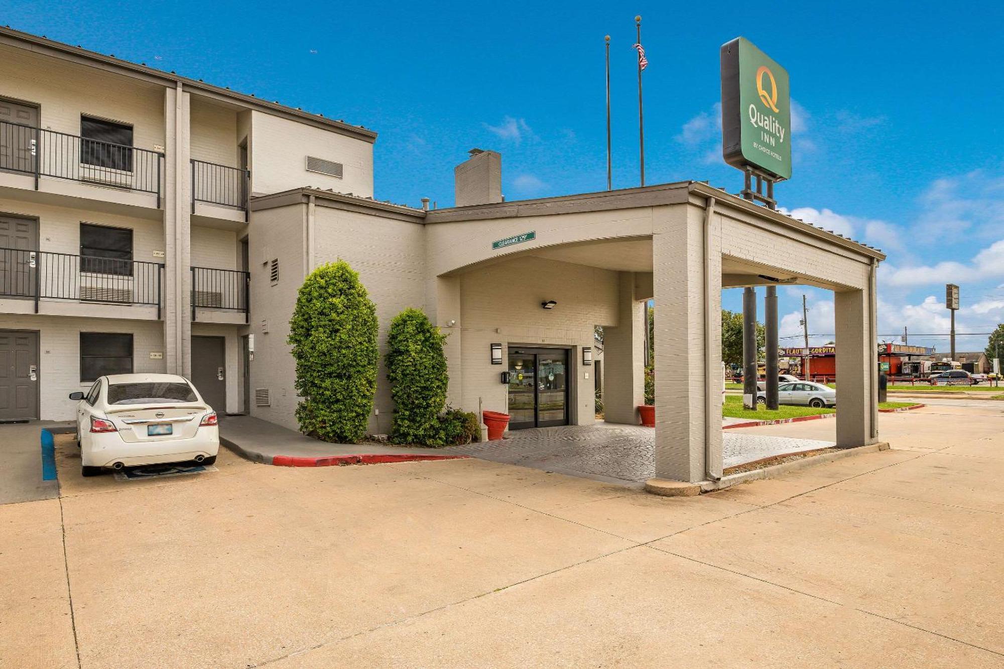Quality Inn Tulsa Central Kültér fotó