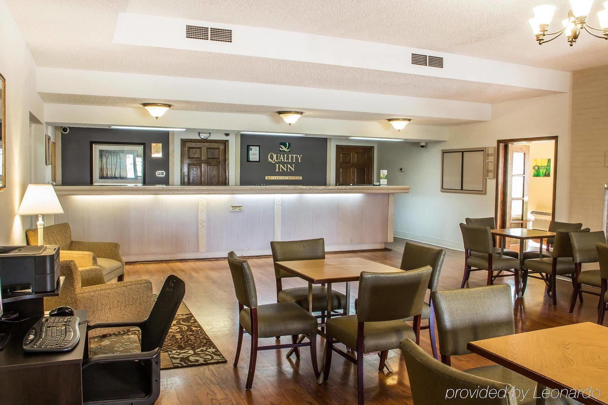 Quality Inn Tulsa Central Kültér fotó